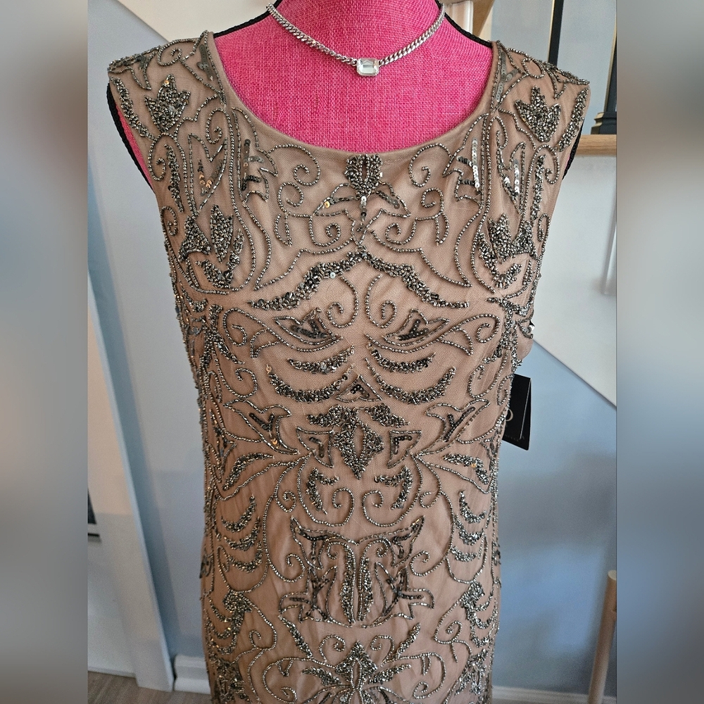 Adrianna Papell Cocktail / Party Dress  - NWT -‎ Size 12 - Picture 2 of 13